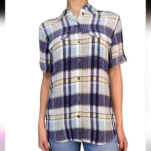 Equipment Femme Blue Plaid Short Sleeve Silk Button Up Shirt XS